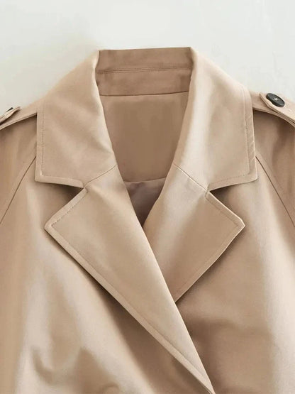 Victoria | Chic Cropped Trench Jacket